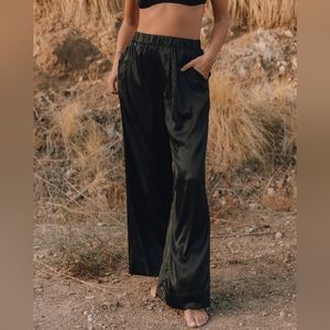 Daily drills black silky pants size small